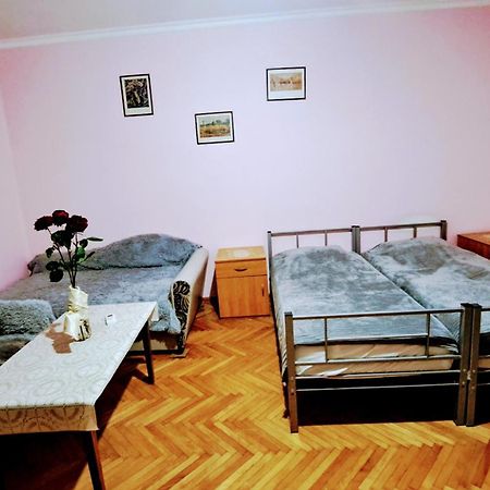 Beautiful Apartment In Old Tbiliszi Kültér fotó