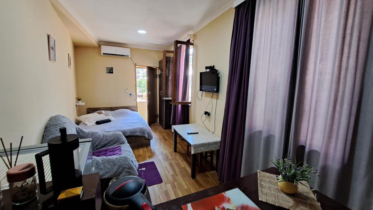 Beautiful Apartment In Old Tbiliszi Kültér fotó