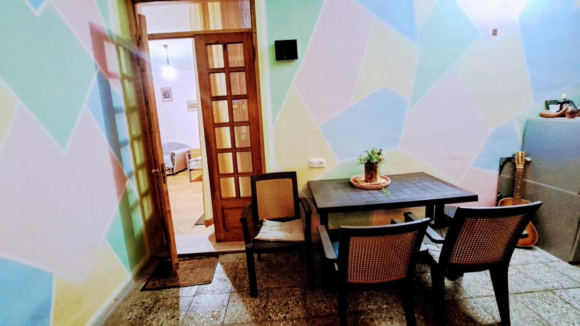 Beautiful Apartment In Old Tbiliszi Kültér fotó